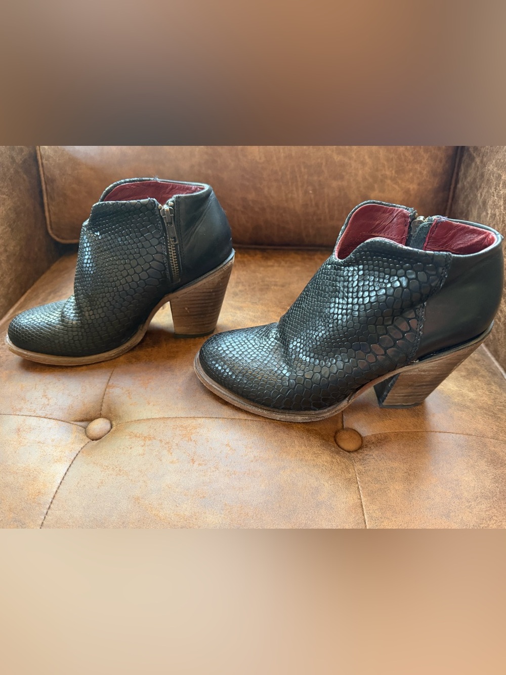 Freebird by Steven. Detroit. Snake Embossed black leather. Size 7